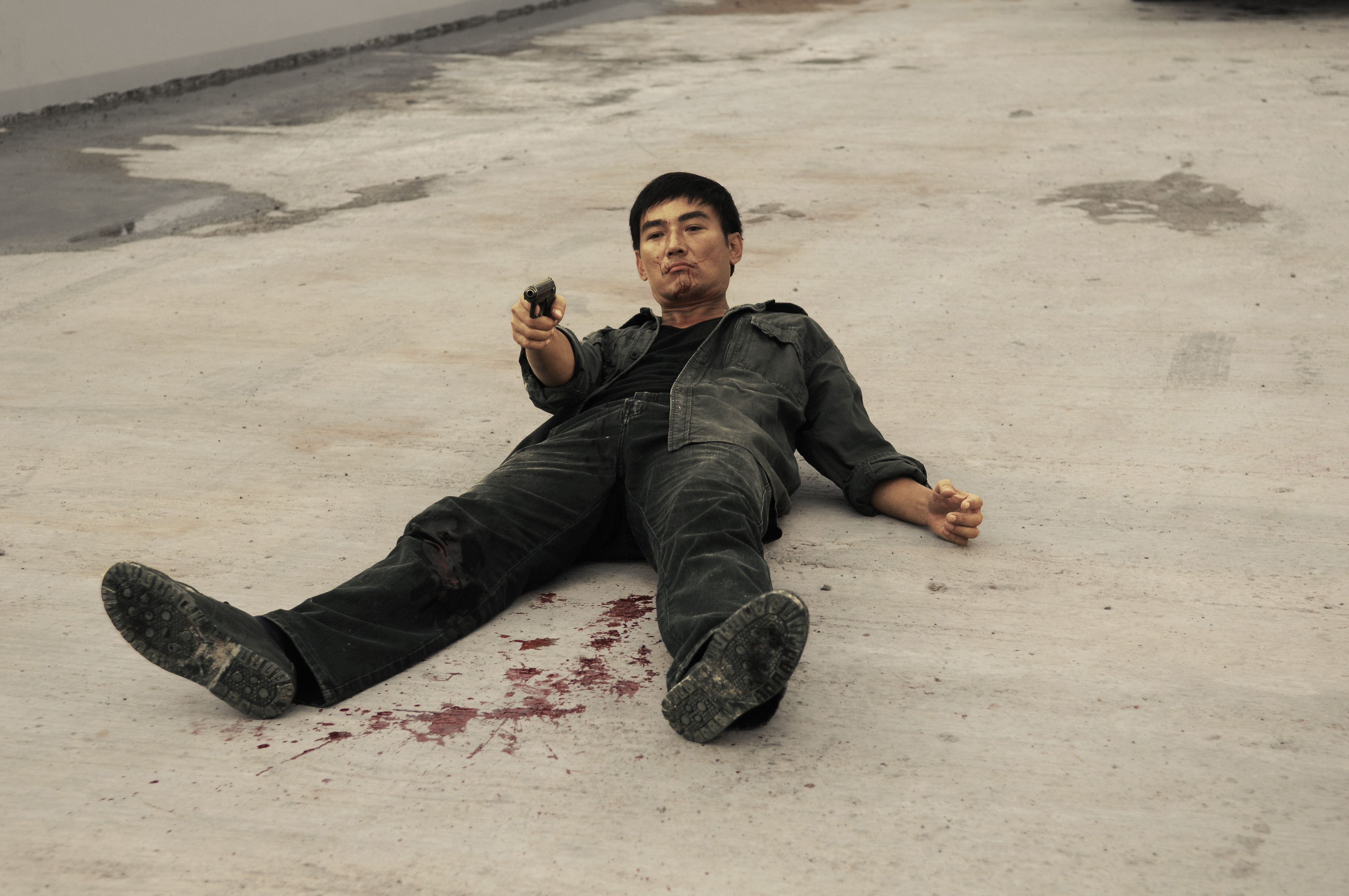  p>《硬汉2》是由导演 a href="#" data-lemmaid="4209078">丁晟 /a>