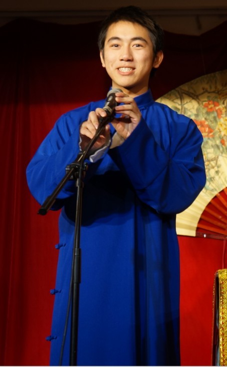 创始人叶明珠(师承济南相声,快板名家萧国光,师爷:孙少林先生),张叶挺