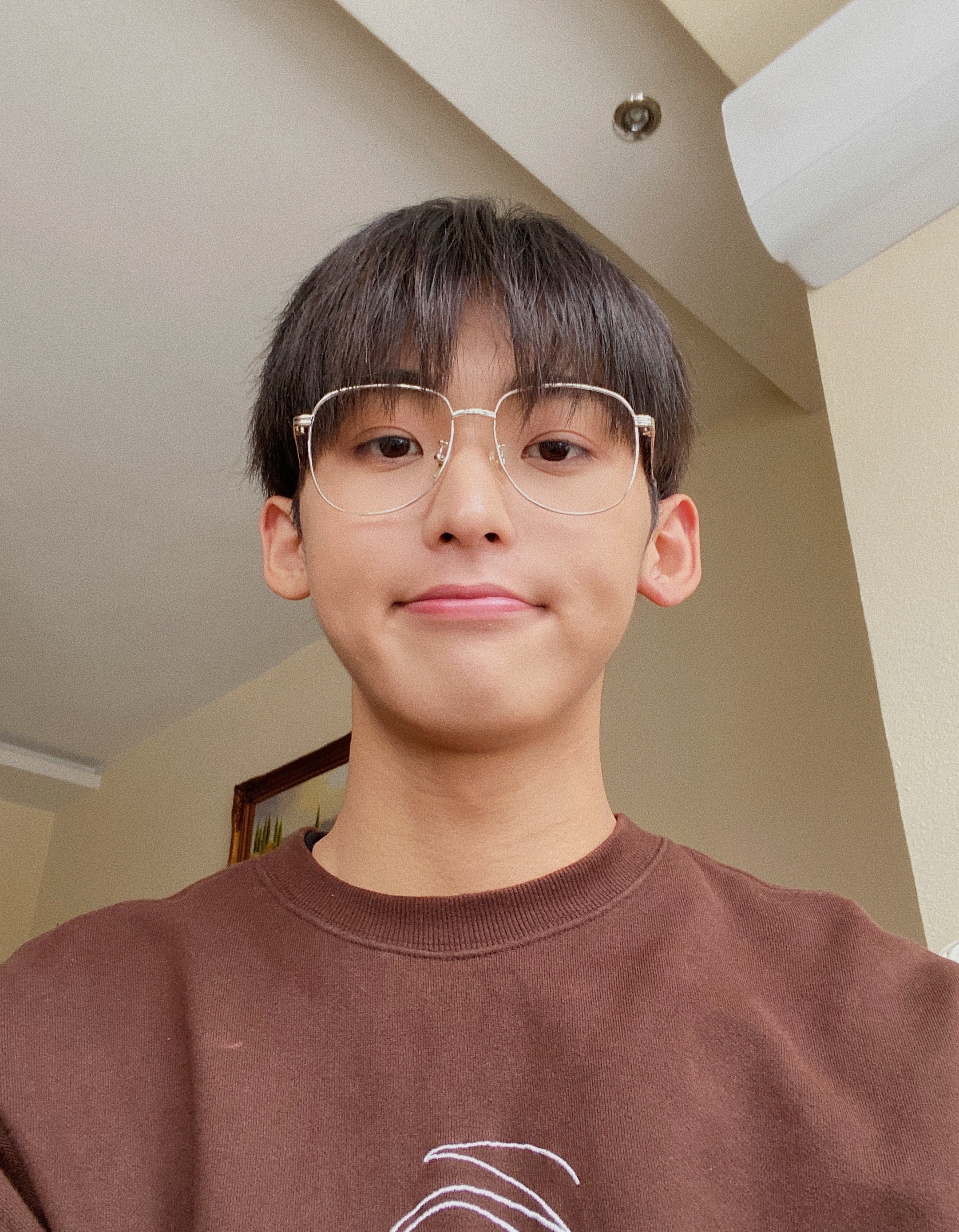  p>唐九洲,1998年2月5日出生于吉林长春,毕业于 