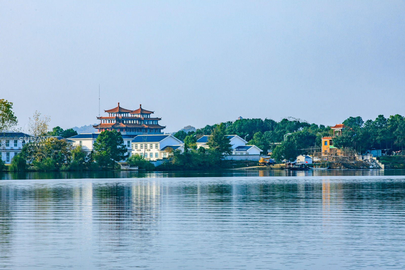 全域旅游示范区——武汉市黄陂区境内,总面积50平方公里,区内有木兰湖