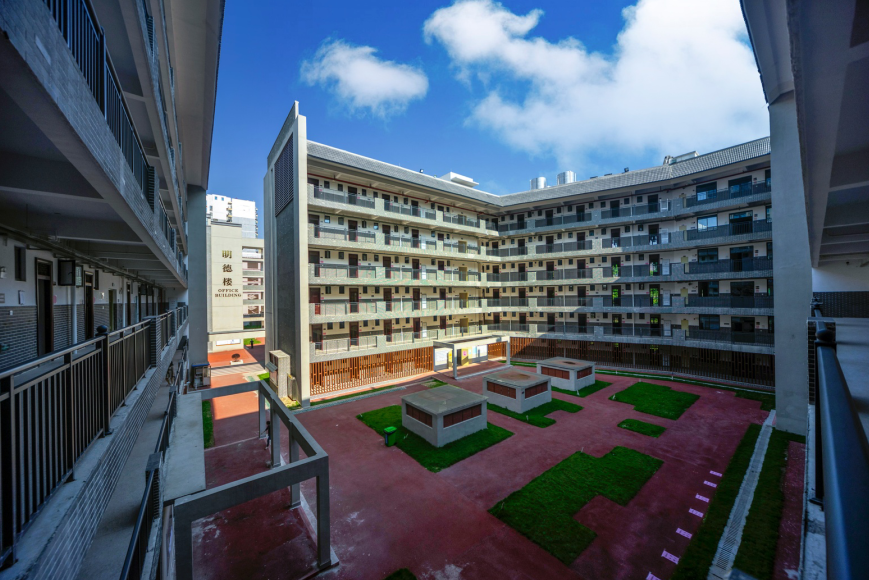 南宁市新民中学凤岭学校
