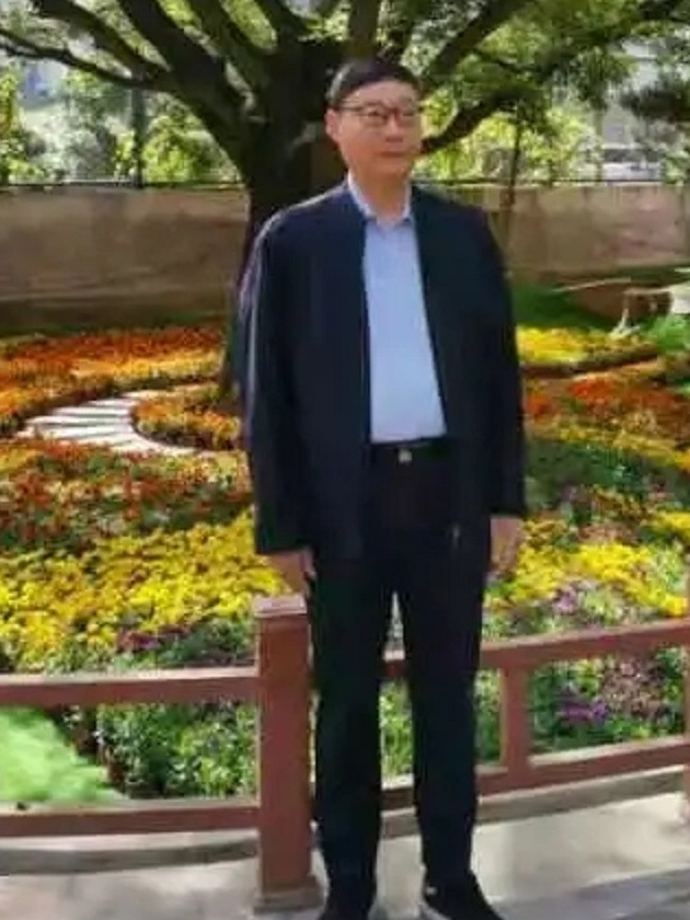  p>李守峰,沂州实验学校副校长,山东省特级教师. /p>