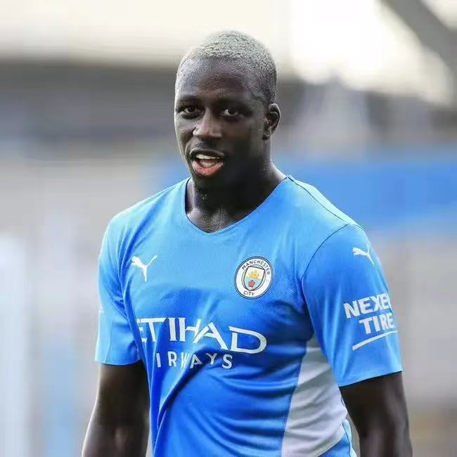  p>本杰明·门迪(benjamin mendy),1994年7月17日出生于 a target="