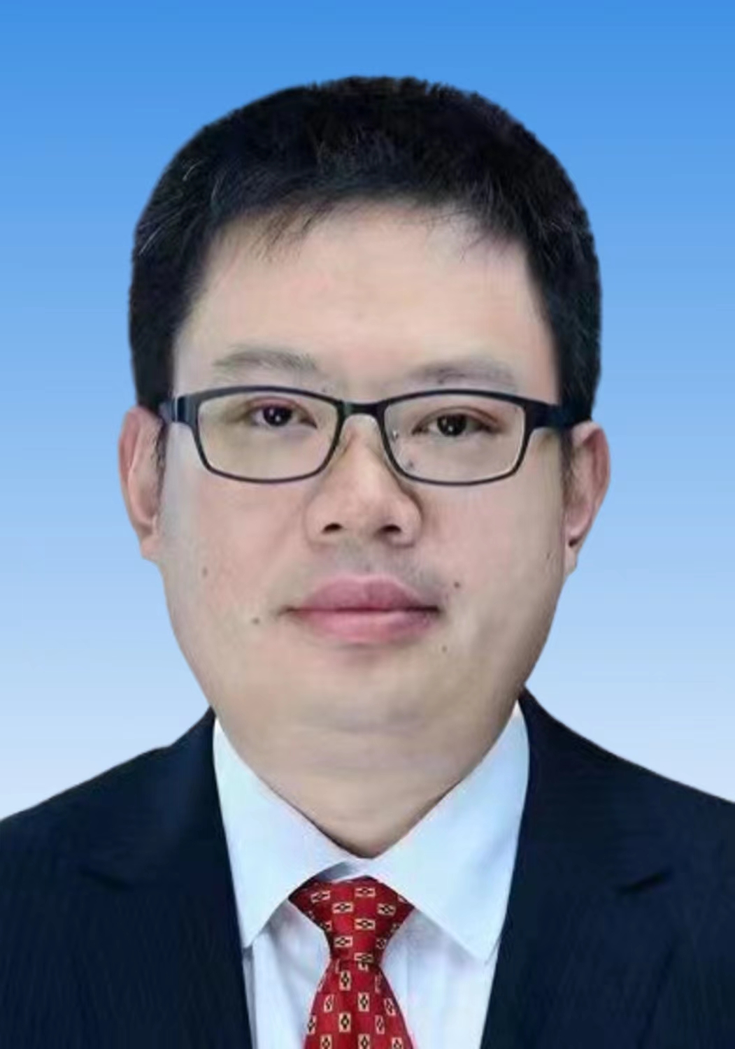  p data-id="tdffi8lmlkip">陈雪峰,男,汉族