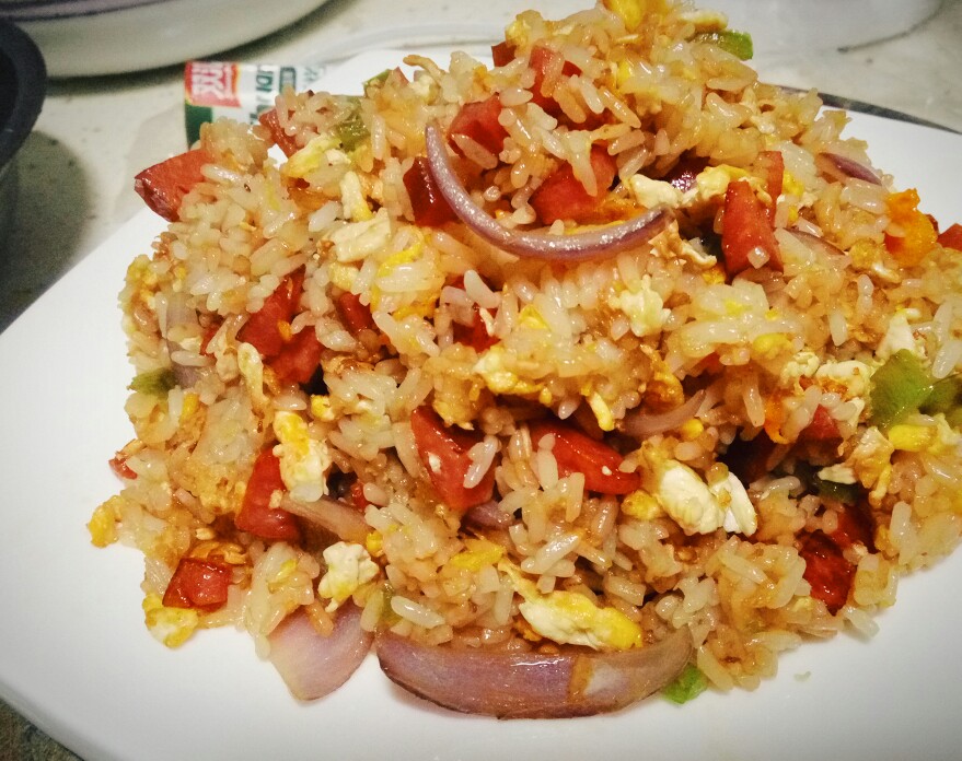 洋葱蛋炒饭