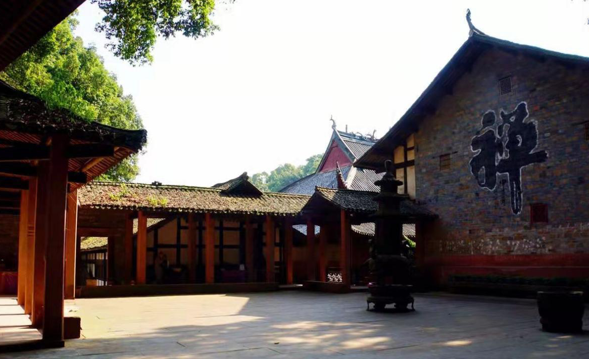 省泸州市合江县 a target="_blank" href="/item/法王寺镇/12003749"