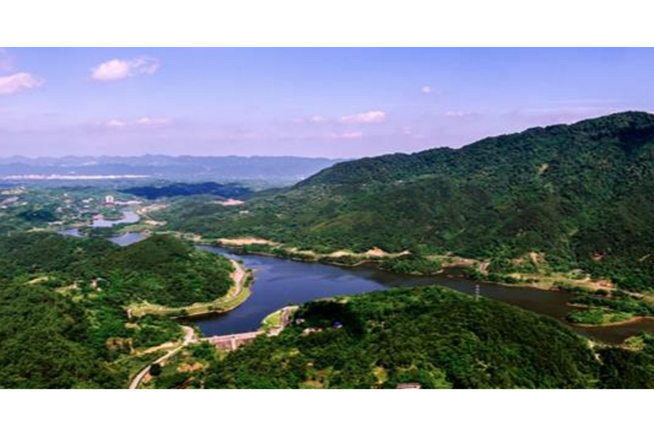  p data-id="gnbjjuakx8">玄天湖水库位于重庆市铜梁区,是一座集 a