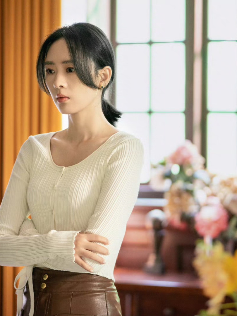 data-id="uxwkod8inxme">顾茉莉是电视剧《小日子》中的角色,由童瑶