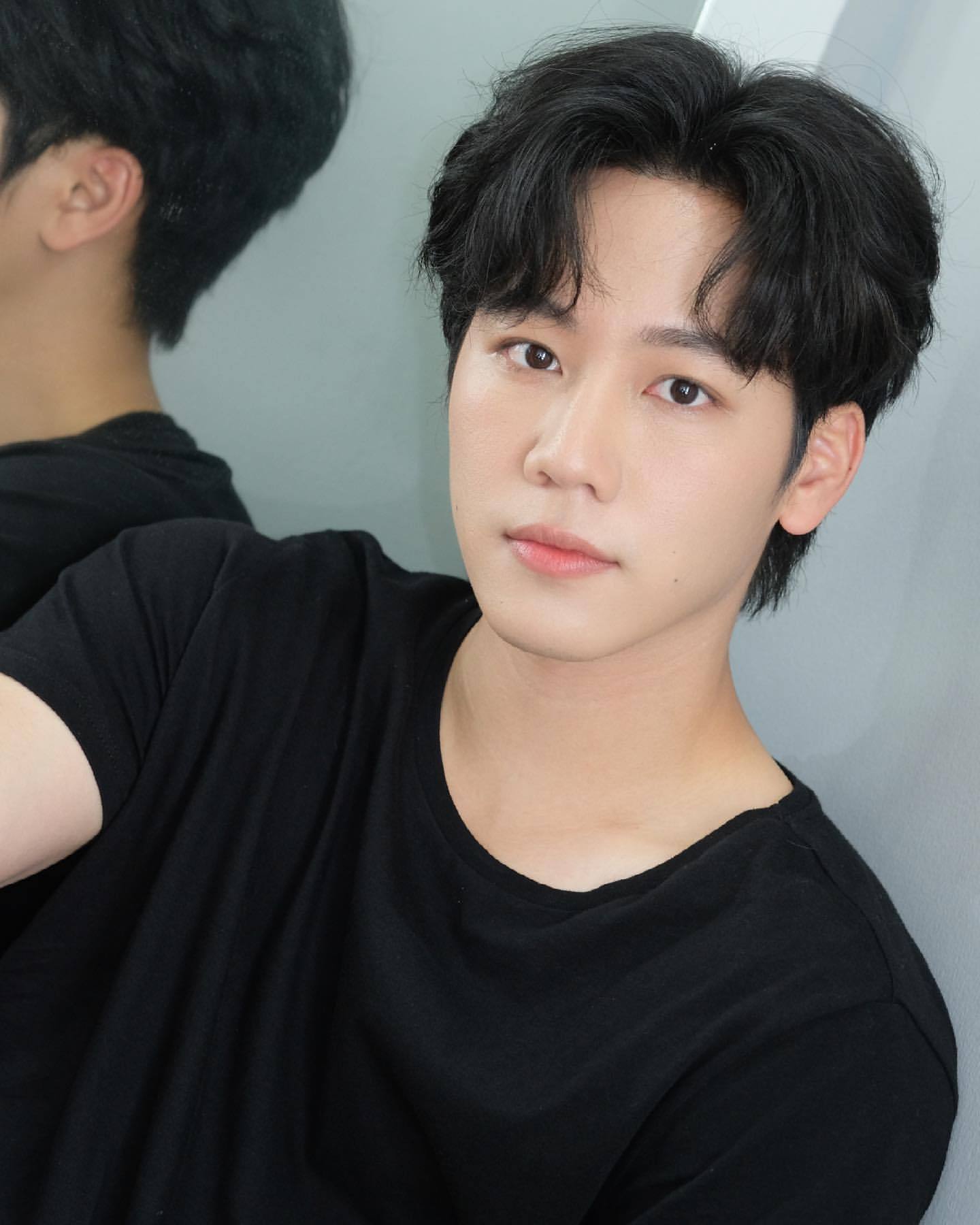 拉特·拉萨梅拉特(war),1994年6月23日出生于泰国孔敬府,泰国男演员