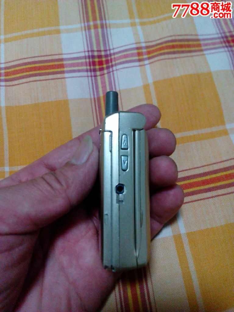  p>波导s2000是一款 a target="_blank" href="/item/翻盖手机