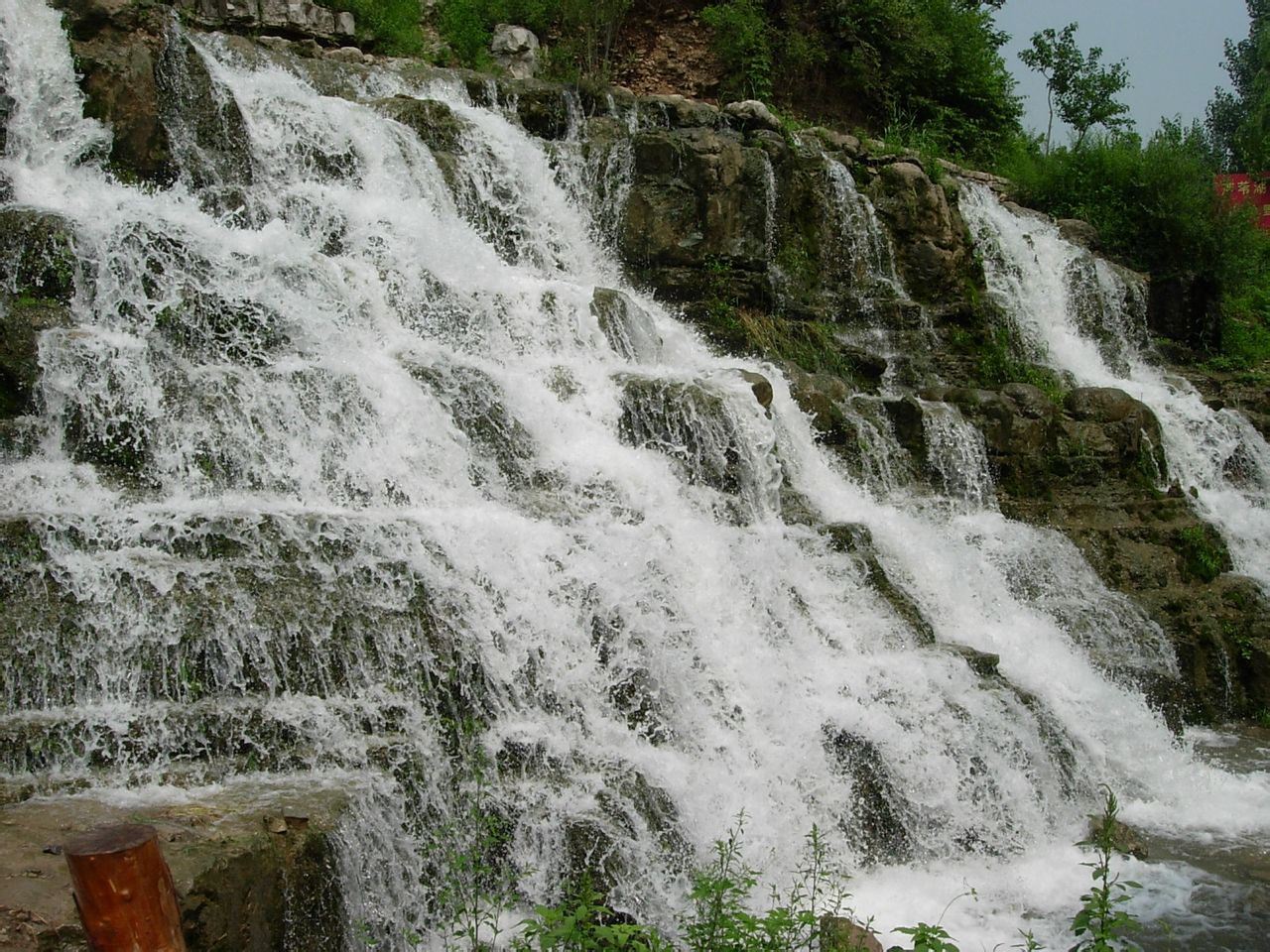 峨庄瀑布群