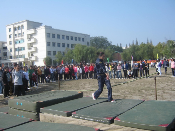  p>湖北省松滋市第二中学,80年悠久历史孕育出的一方教书育人的圣地