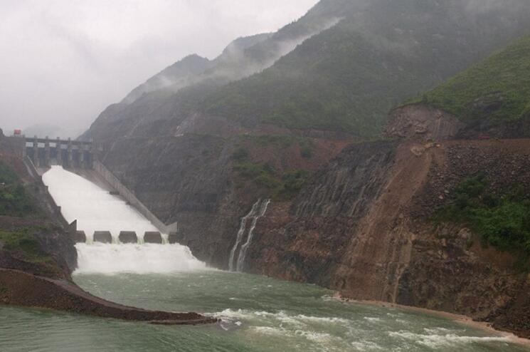 ">浙江省 /a>丽水市瓯江流域小溪支流中段,上至景宁鹤溪,下至青田滩坑