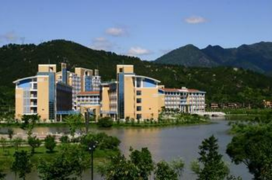 闽江学院图书馆