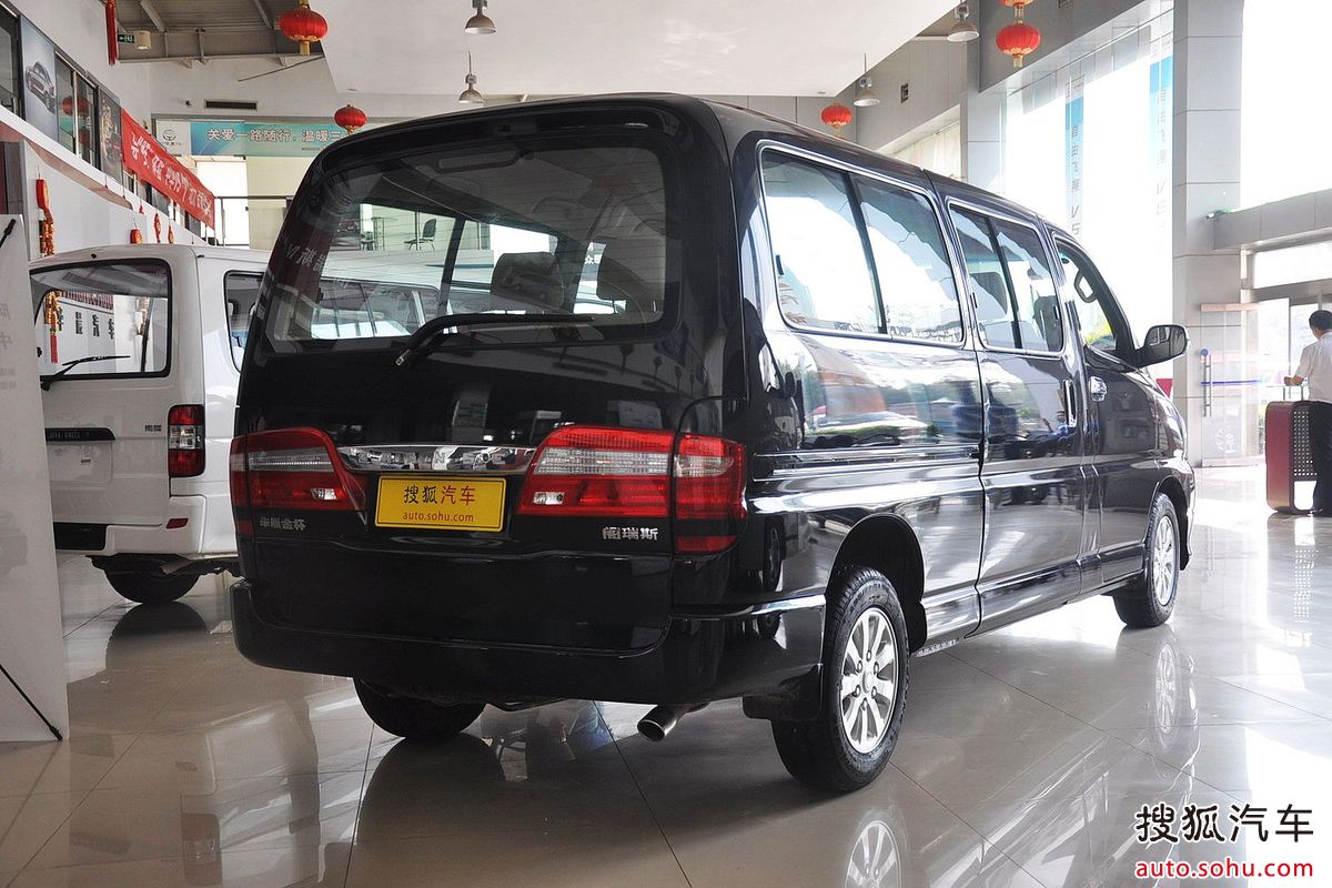 阁瑞斯mpv是华晨金杯引进丰田技术开发的高端商务车,现在市场上只有g