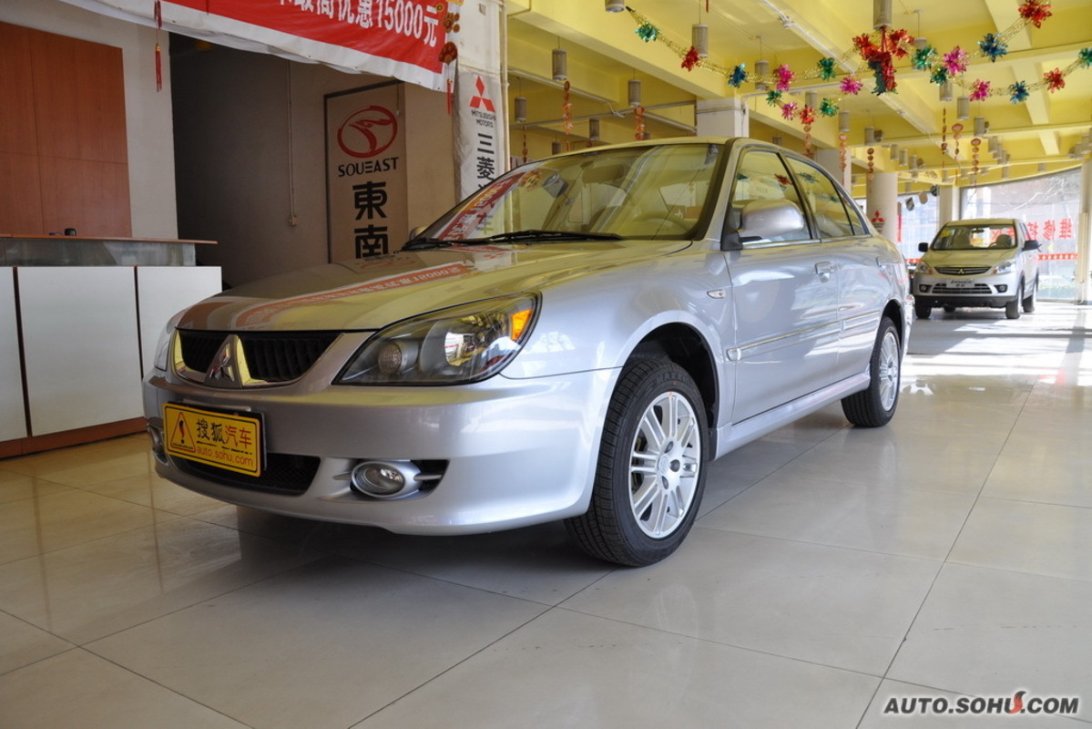  p>三菱蓝瑟是东南汽车推出的三菱车标轿车,属国产车,市场定位在 a