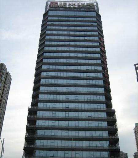 由深圳市阳光华艺投资有限公司开发建设 /span> sup data-ctrid="su