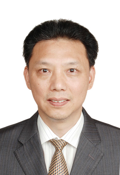  p>刘育生,男,汉族,1960年10月生,福建安溪人,1985年6月入党,1980年8