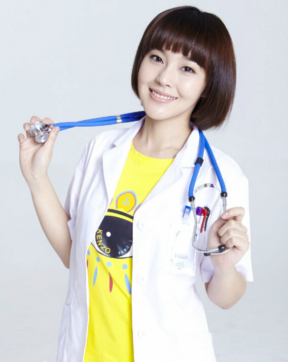 《青年医生》女主角( a target="_blank" href="/item/张佳宁/846151"