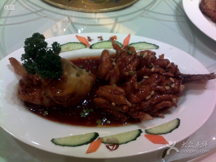  p>鹿鸣春饭店是一间位于沈阳市的餐厅. /p>