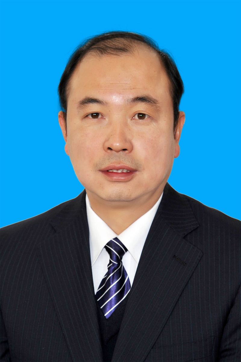 刘明