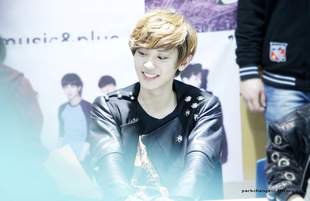  p>朴灿烈(         ,park chanyeol),1992年11月27日出生于韩国首尔