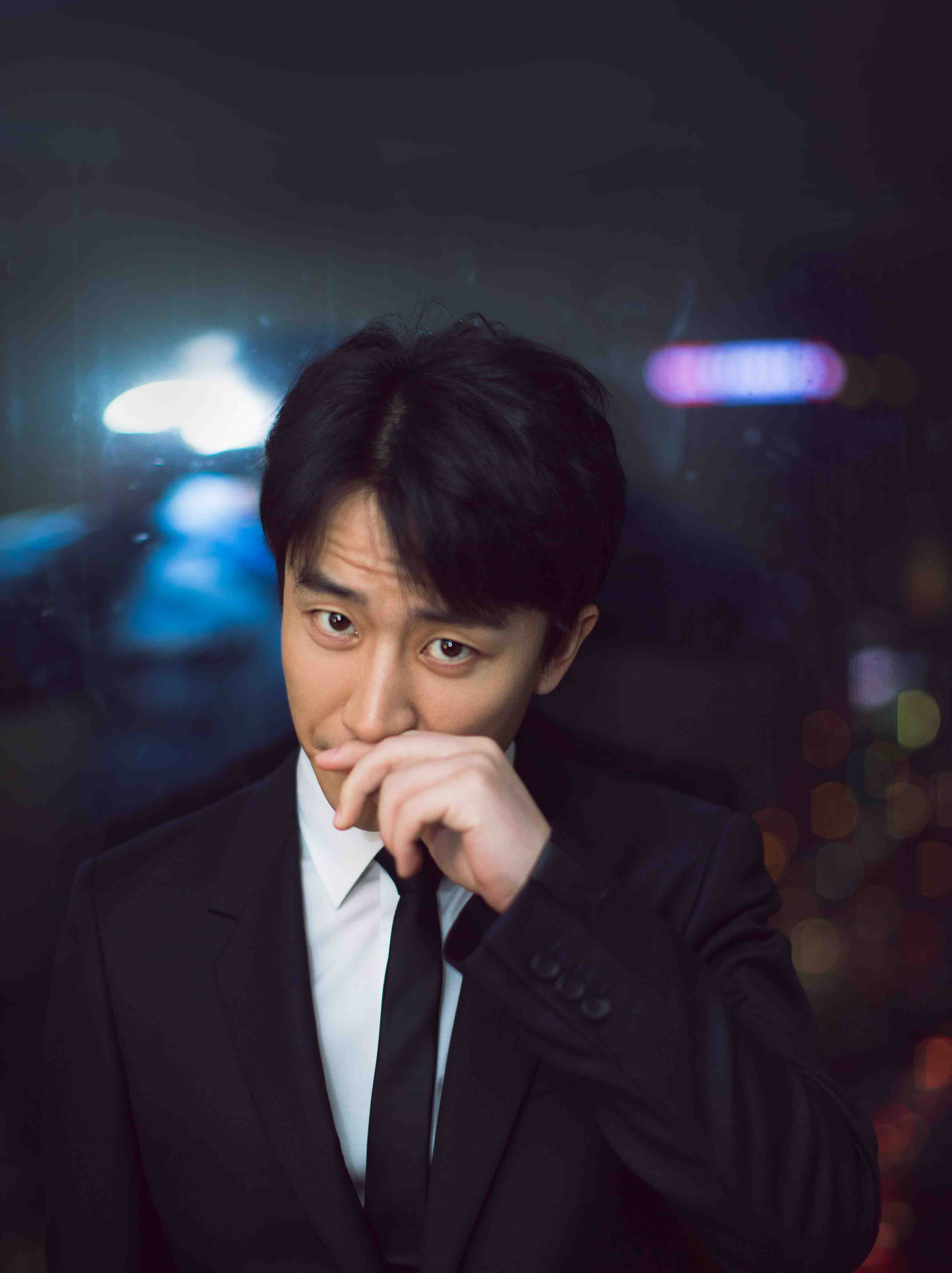  p>黄轩,1985年3月3日出生于甘肃省兰州市,中国内地影视男演员,毕业于