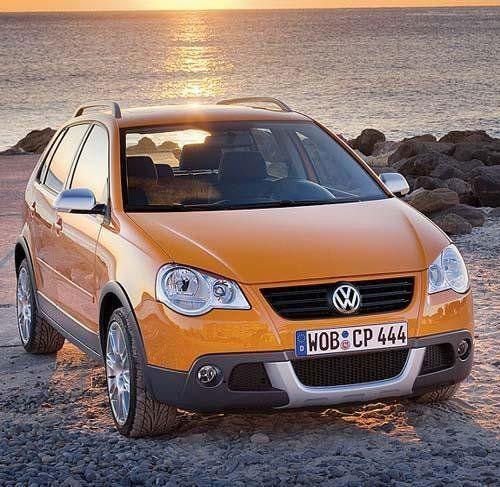  p>轿车(saloon car)是指用于载送人员及其随身物品,且座位布置在两轴