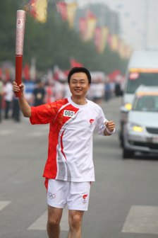 刚强（中国内地男主持人、新闻播音员、记者）_百度百科