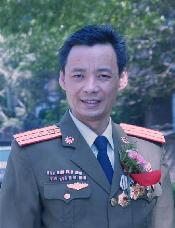  p>于又川,毕业于解放艺术学院 a target="_blank" href="/item/舞蹈