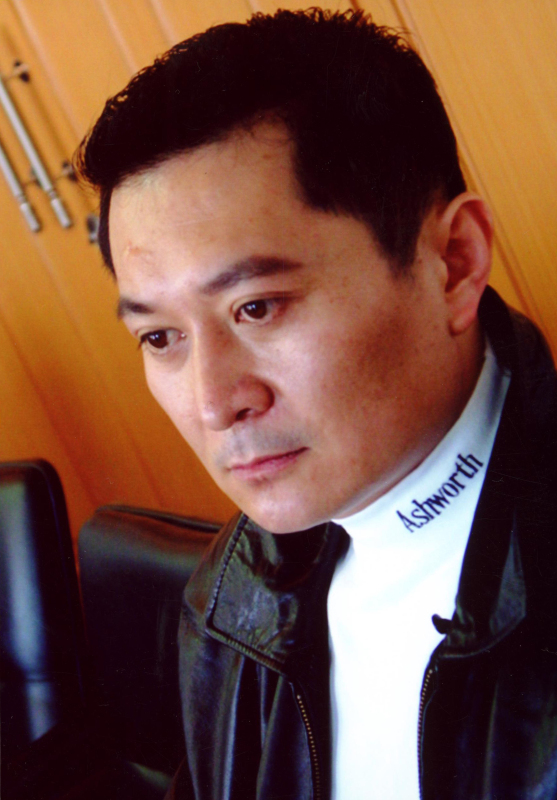 p data-id="gnwno0x6g0">赵钢,中国内地男演员,经纪人,制片人,发行人