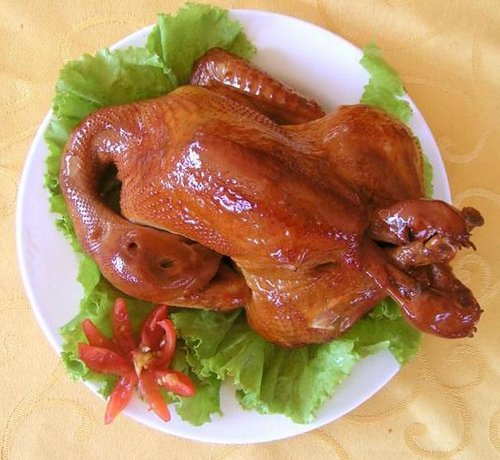  p>重庆油炸香酥童子鸡起源于 a href="#" data-lemmaid="175141">