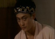中的人物,是一个地痞,恶霸,淫棍,同时又是一个商人,他的商业行为