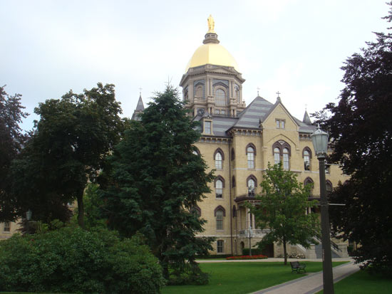  p>圣母大学(university of notre dame,又译为诺特丹大学),简称notre