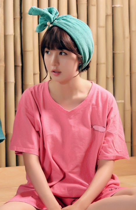  p>成宥利(sung yu ri),1981年3月3日出生于德国巴登,韩国女演员,歌手