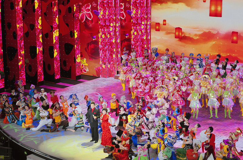  p>《2011年中央电视台春节联欢晚会》 i>(简称:2011年央视兔年春晚) 