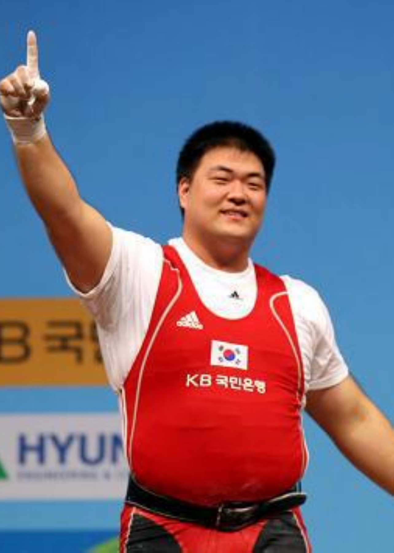 data-lemmaid="6009333">韩国 /a>优秀举重运动员,在2009年举重世锦赛