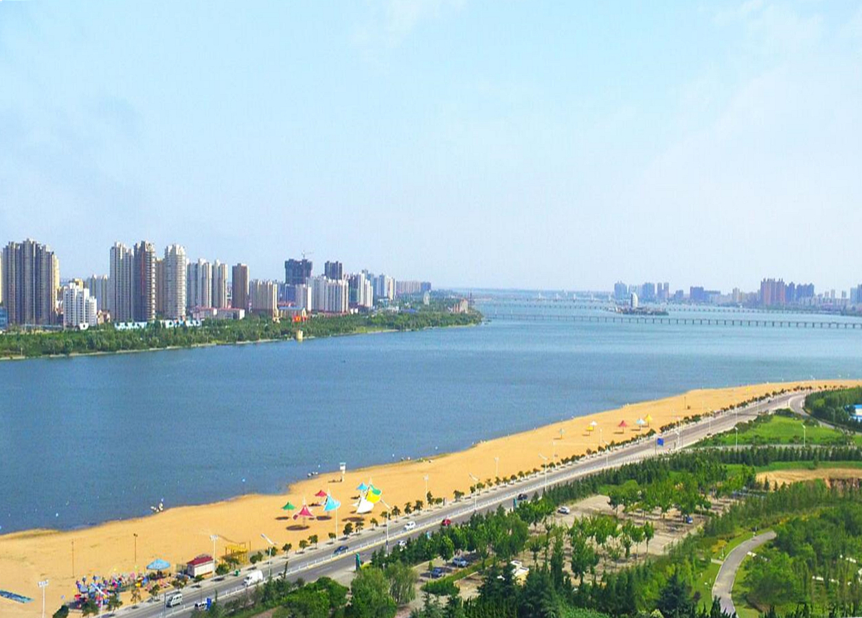  p data-id="gnfedyfxuc">阳光沙滩,位于山东省临沂市 a target="