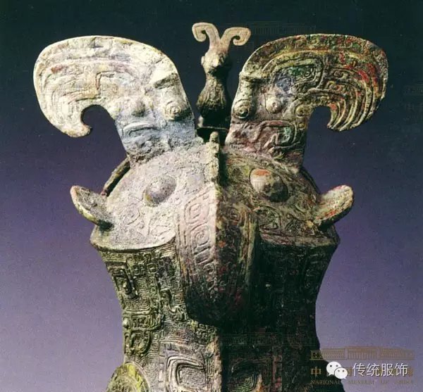 鸮（xiāo）卣（yǒu）：看网红最萌文物是如何化身文创爆款的？_百科TA说
