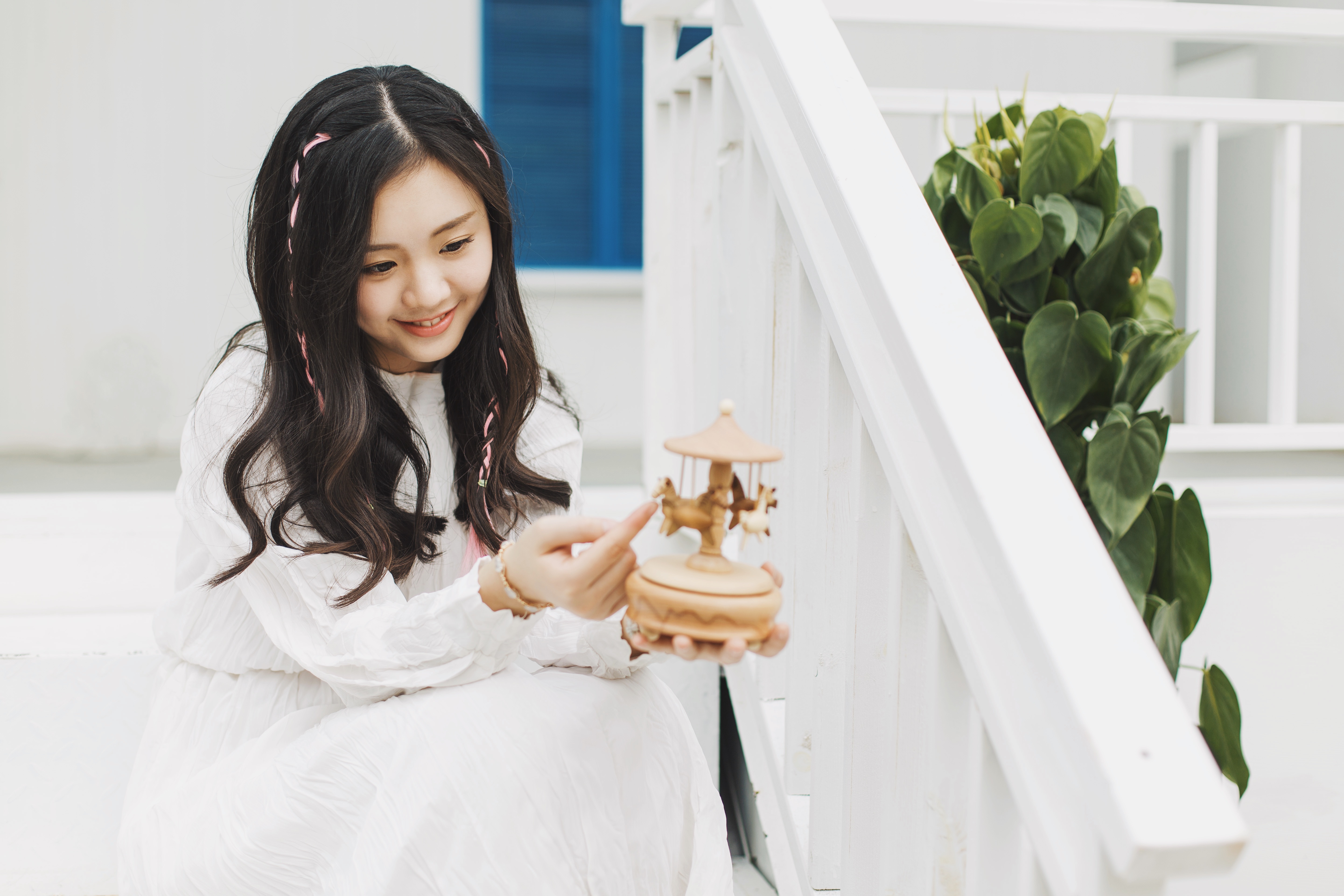  p>《爱到金禧》是由美琪vicky演唱的一首粤语歌曲,由大湾区音乐制作