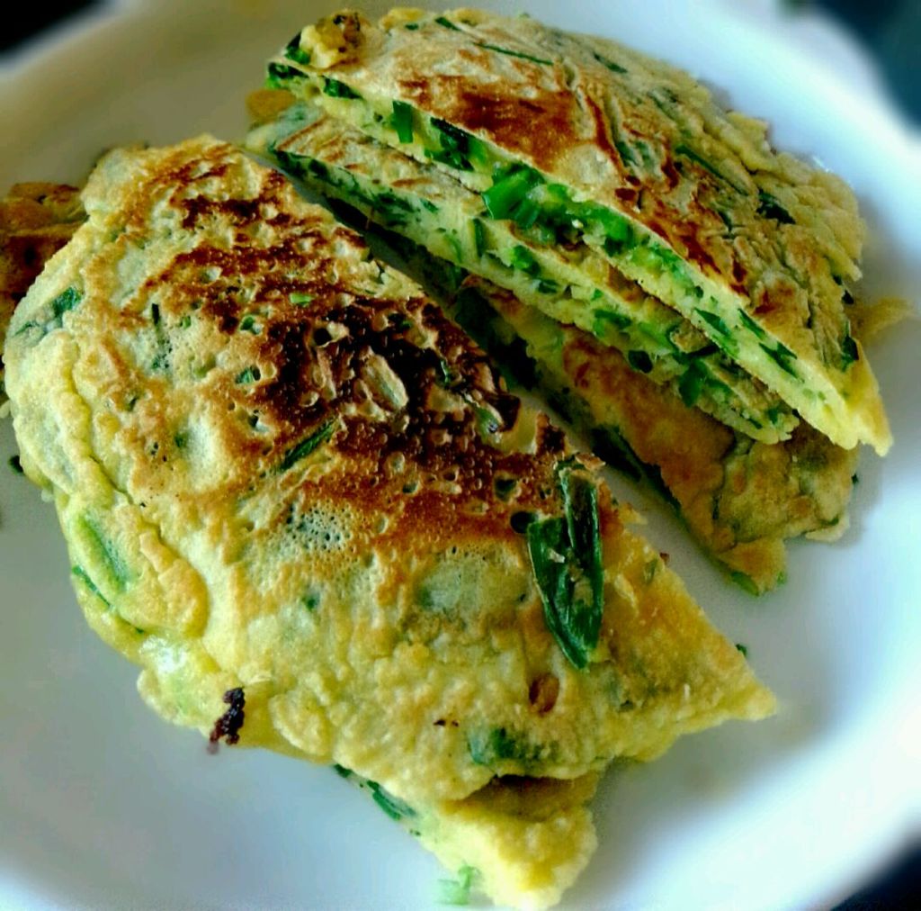 杂粮韭菜鸡蛋饼