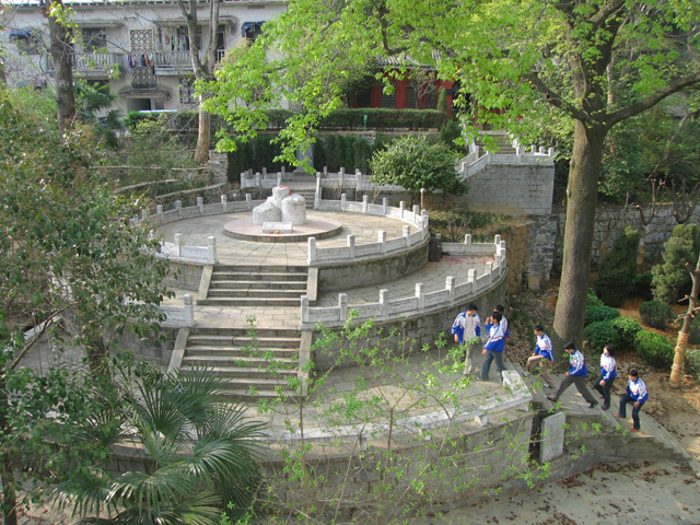 安徽省潜山野寨中学