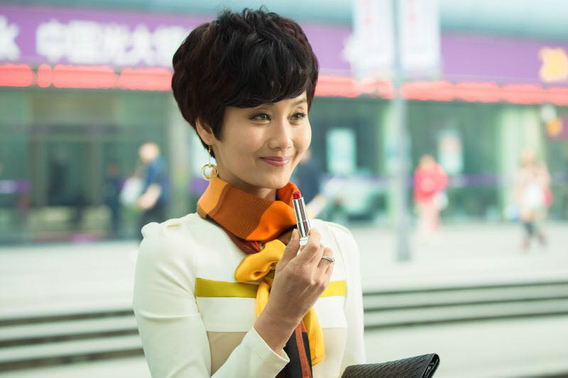  p>李颖,1966年4月15日出生于上海市,中国内地女演员.