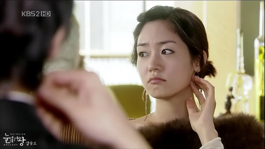  p>成宥利(sung yu ri),1981年3月3日出生于德国巴登,韩国女演员,歌手