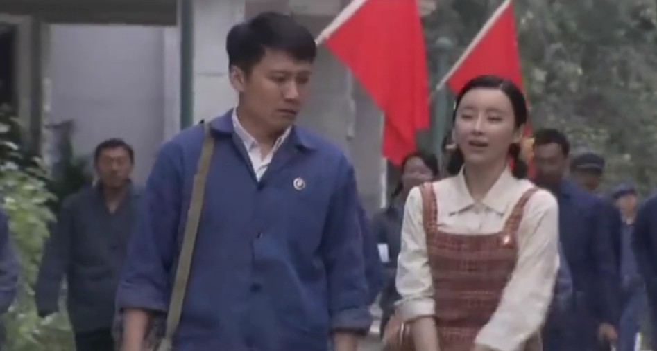  p>《叶落长安》又名《 a target="_blank" href="/item/逃亡1942