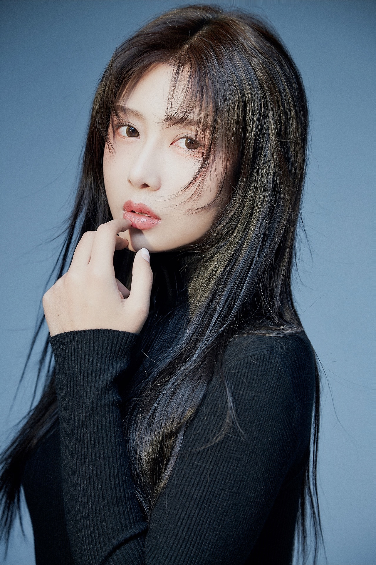  p>施南,出生于江苏省,中国内地女演员.