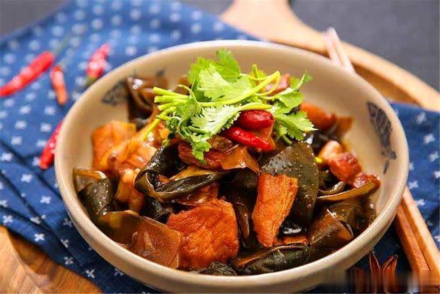 海带焖肉