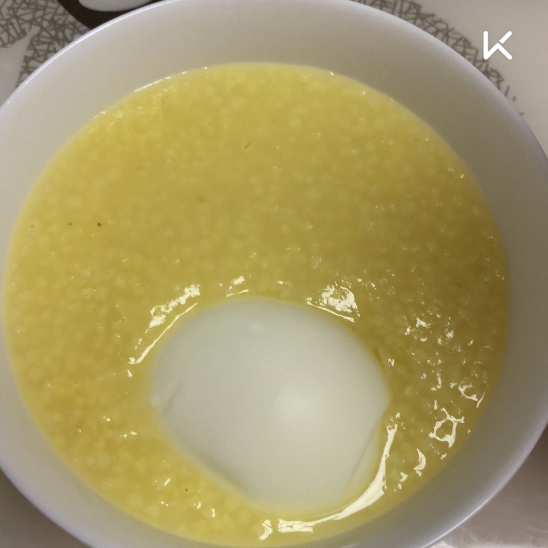 小米粥鸡蛋