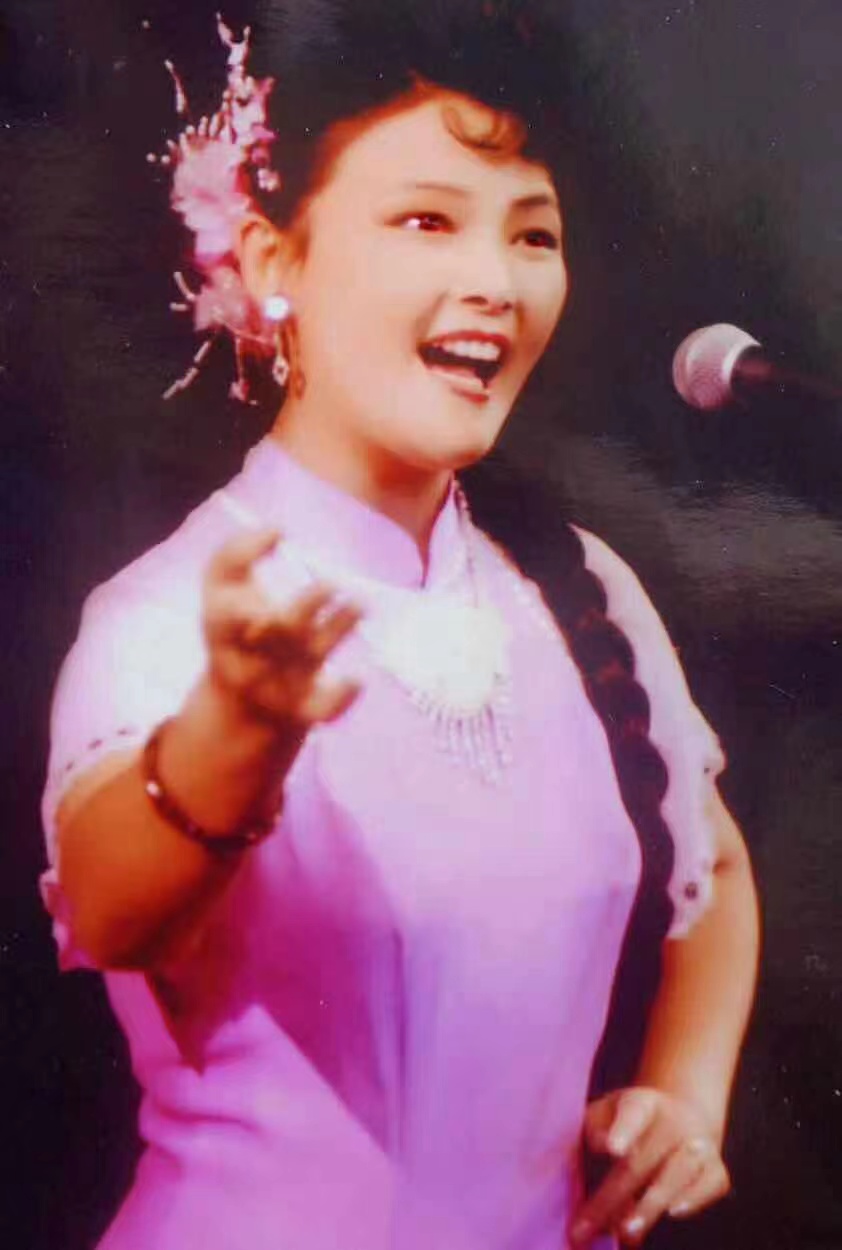  p> span class="ref" data-ctrid="smuk3ciuotju">龚七妹,女,汉族