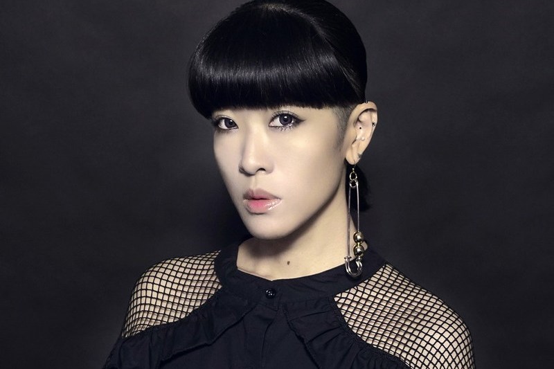 师,毕业于 a target="_blank" href="/item/台湾政治大学/6316535"